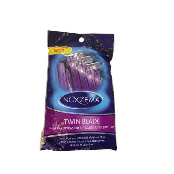 Noxzema Razors Twin Blade Pivot Pack Of 7 Shavers BRAND NEW Aloe & Vitamin E - Picture 1 of 2